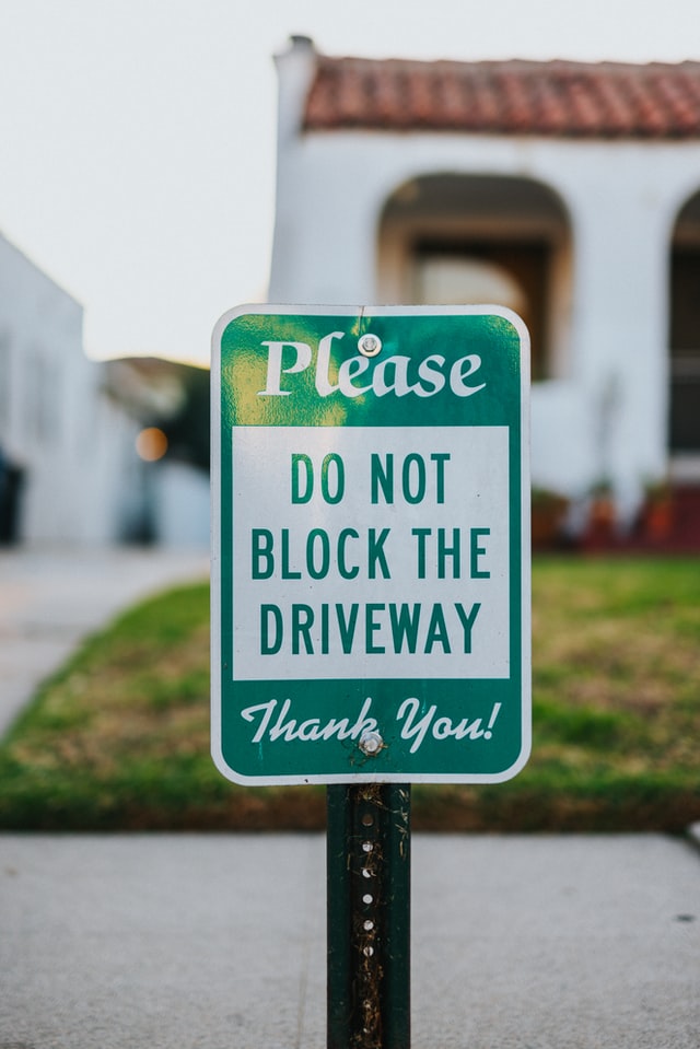 My shared driveway doesn’t have a legal description, what are my rights?